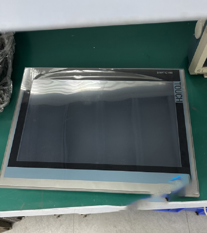 北京 西門子觸摸屏 TP2200 上電燒保險故障 畫面無法切換故障 通電后反復(fù)閃屏不開機(jī)故障 局部區(qū)域無響應(yīng)故障維修 快修   